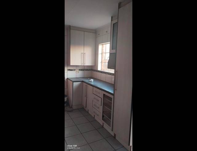 3 BEDROOM PROPERTY TO RENT IN CLAYVILLE